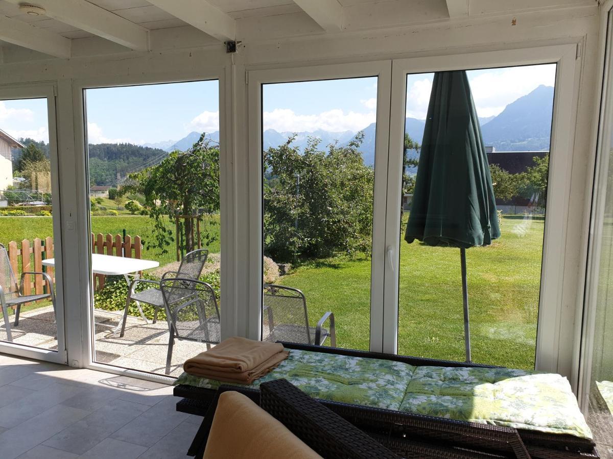 Ferienwohnung Metzler - Blick Auf Die Berge Göfis Dış mekan fotoğraf