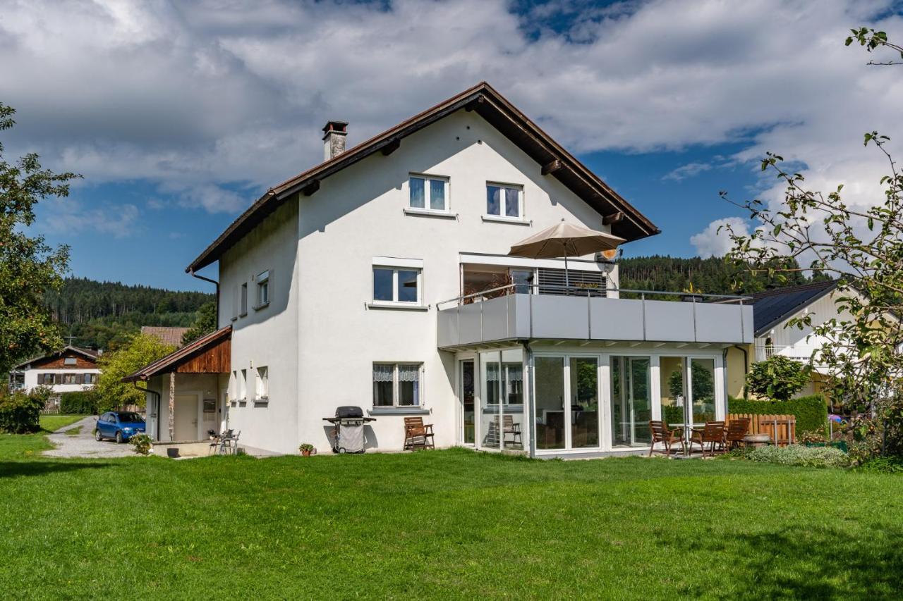 Ferienwohnung Metzler - Blick Auf Die Berge Göfis Dış mekan fotoğraf